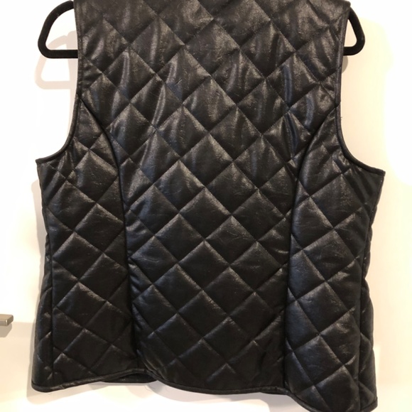 90s Lana Lee quilted vest with zippered pockets - Picture 6 of 6